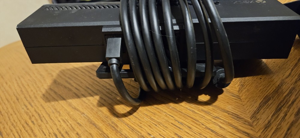 Microsoft XBOX ONE KINECT CAMERA Motion Sensor Bar/With Privacy Shade&Bracket!!!