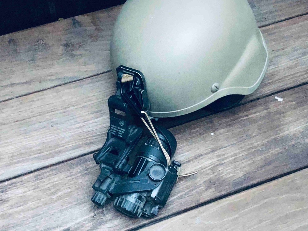 Tactical AN/PVS-14 Night Vision Lanyard System.