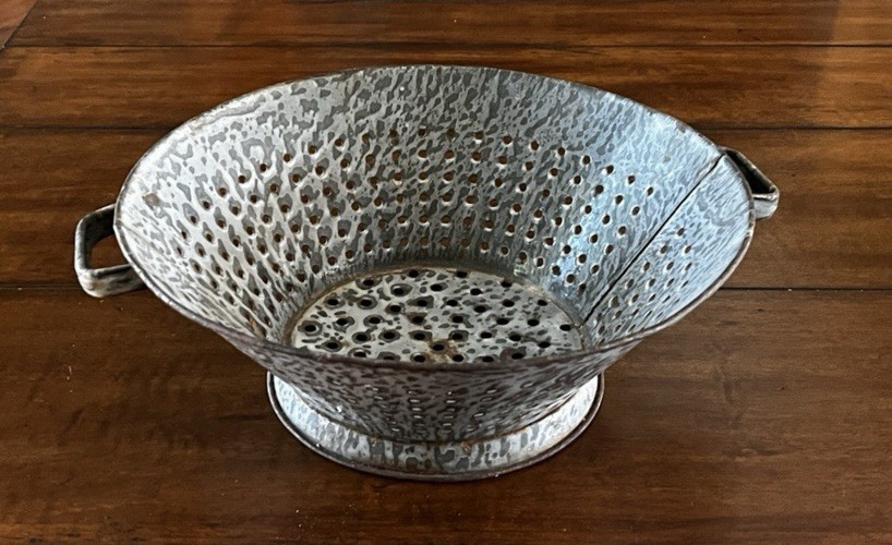 Vintage Graniteware Kitchen Colander Enamelware Strainer Rustic Farmhouse Decor
