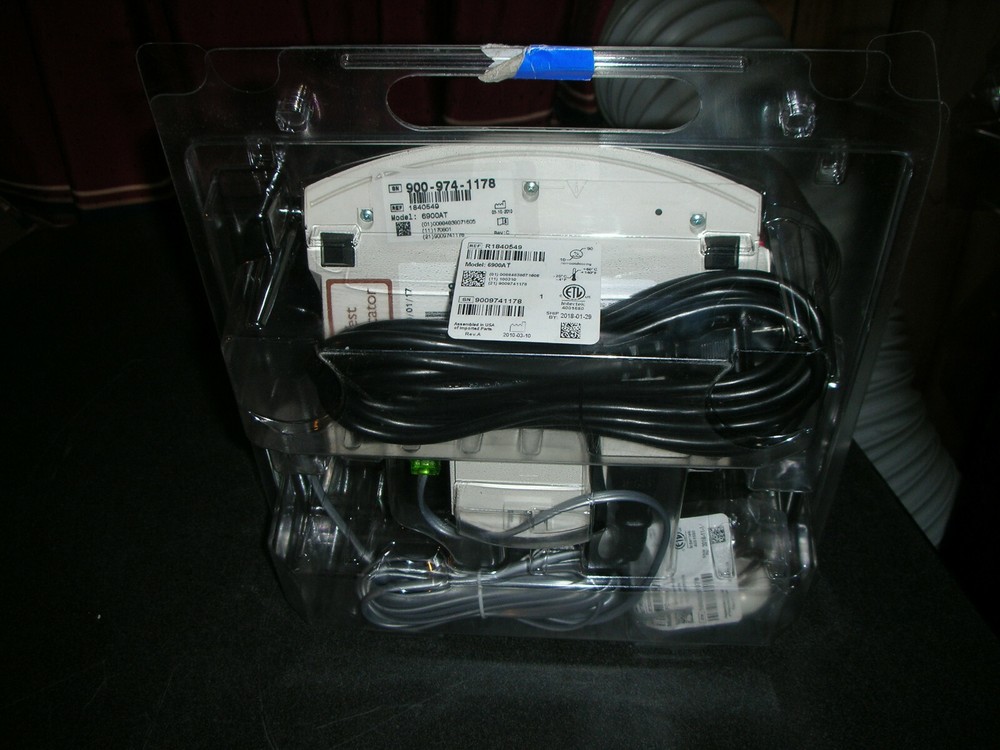 Philips Lifeline Communicator 6900AT Emergency Alert System