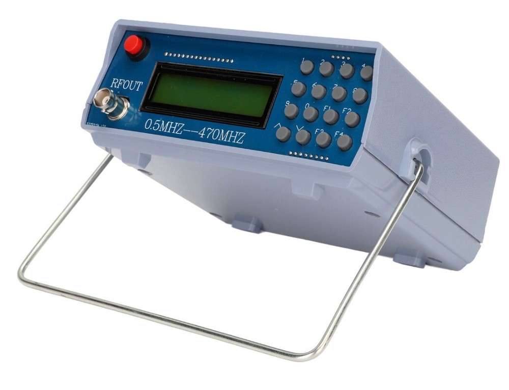FM Radio Intercom Generator 0.5M‑470MHz Frequency Meter Generator
