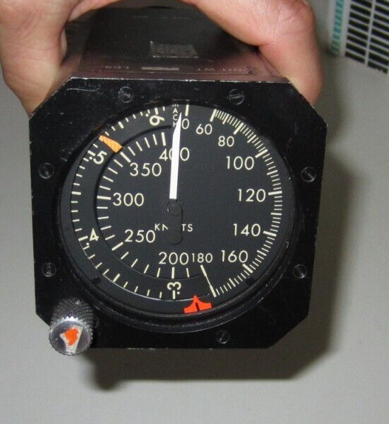 AIRCRAFT INDICATOR MACH INDICATOR INTERCONTINENTAL DYNAMICS P/N 26320-213 SABRE