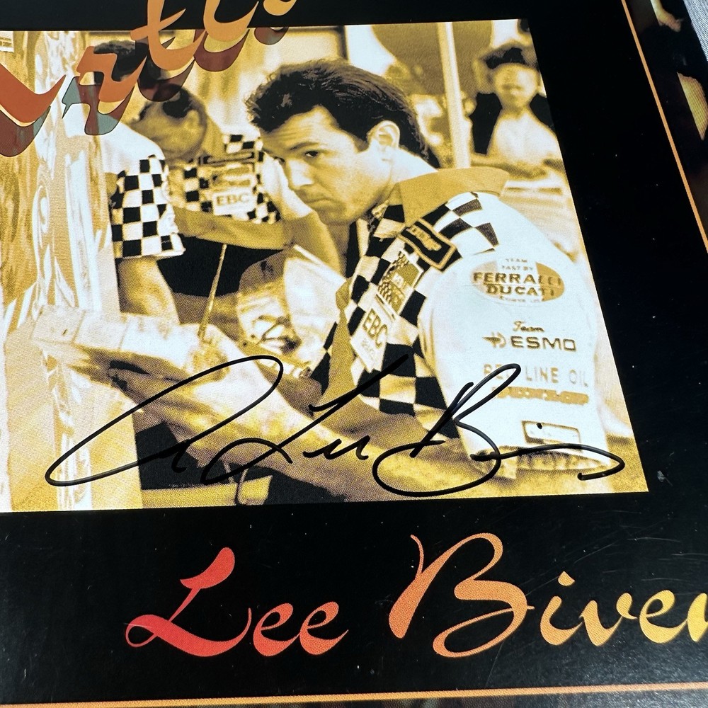 Artist Lee Bivens SIGNED Program 8x11 Autographed