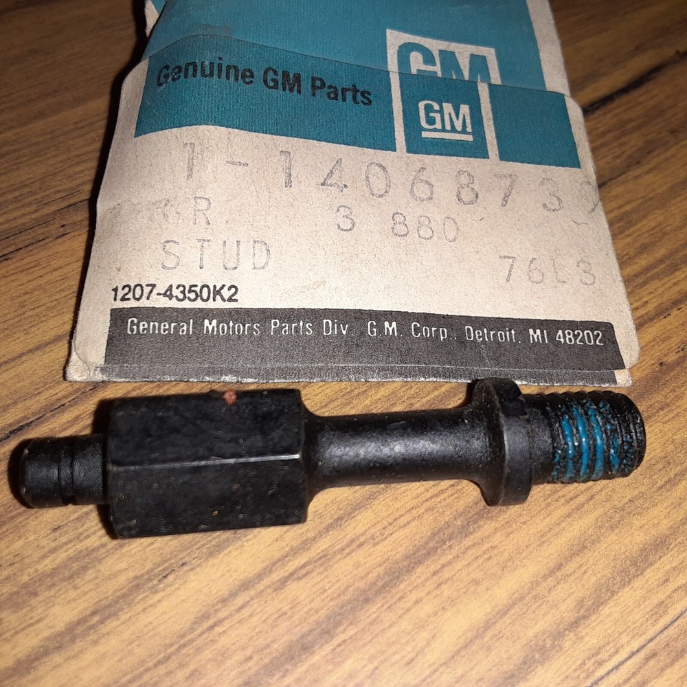 NOS GM 14068739 Cruise Control Servo Cable Stud