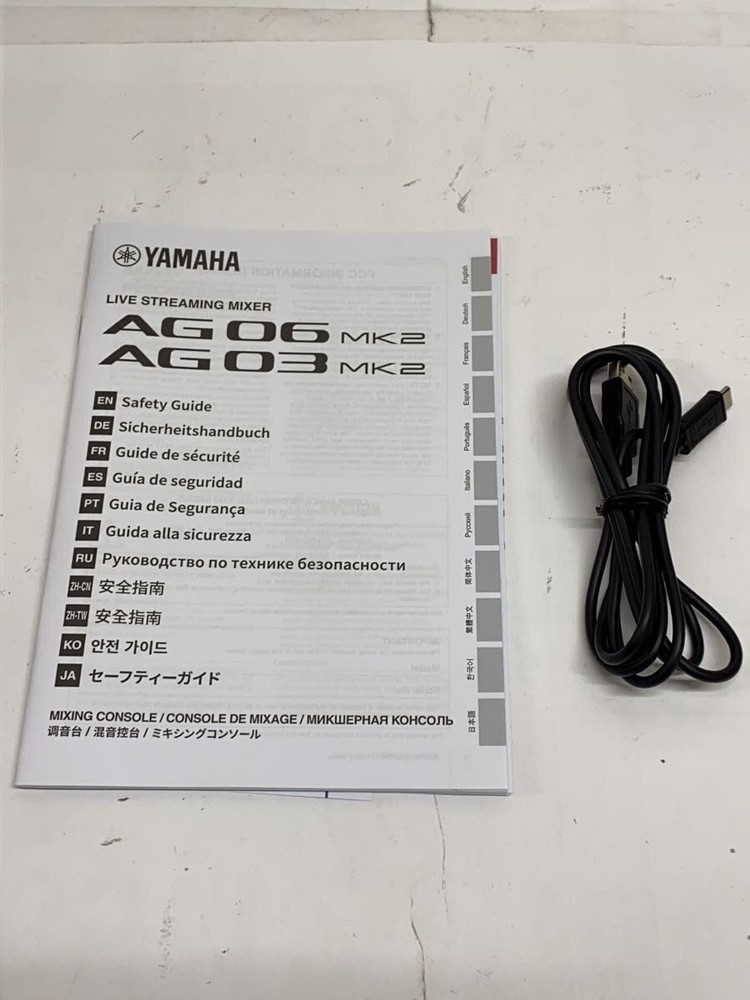 YAMAHA AG03MK2 MIXER Used