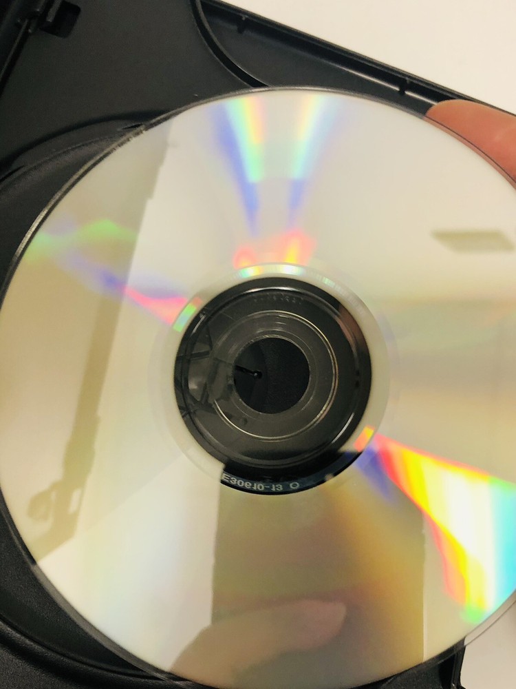 Microsoft Digital Image Suite 9 PC CD Rom Software 2 Disc Set 2003 Key Included