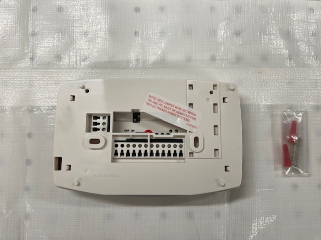 Emerson Climate Technologies - White Rodgers - Single Stage - Digital Thermostat