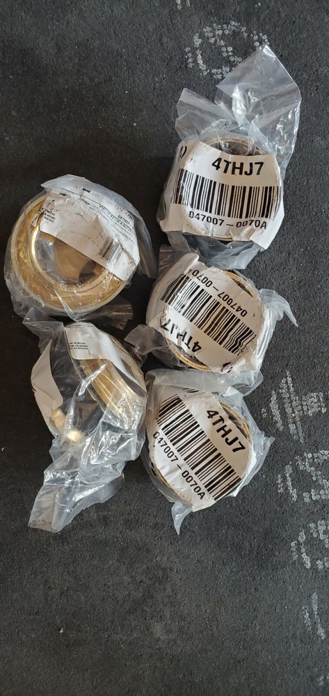 5 count american standard fitting 4thj7 047007-0070a new bx231