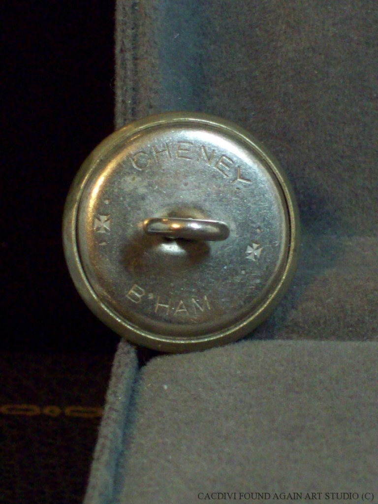 WWII British Civil Defense Kings Crown CD Button World War Insignia Cheney Vtg