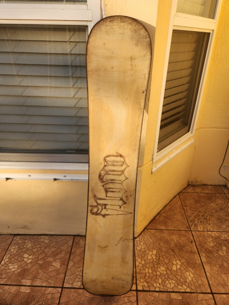 FLOW Icon 152cm Snowboard 686 Series