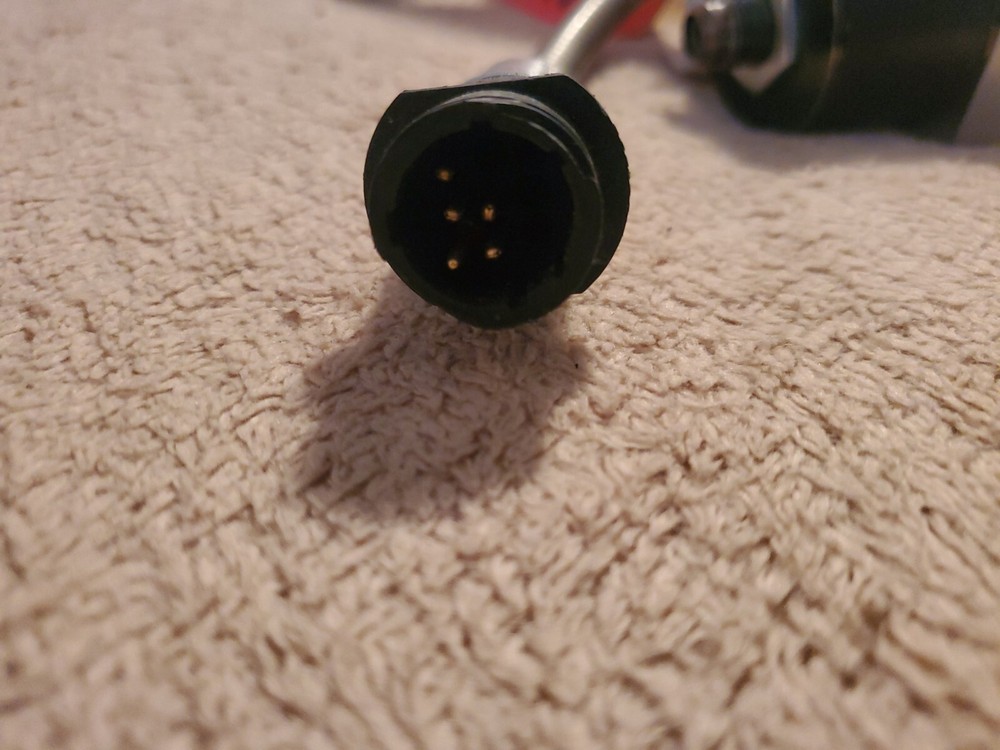 SLAUTTERBACK NORDSON E100-XT ADHESIVE