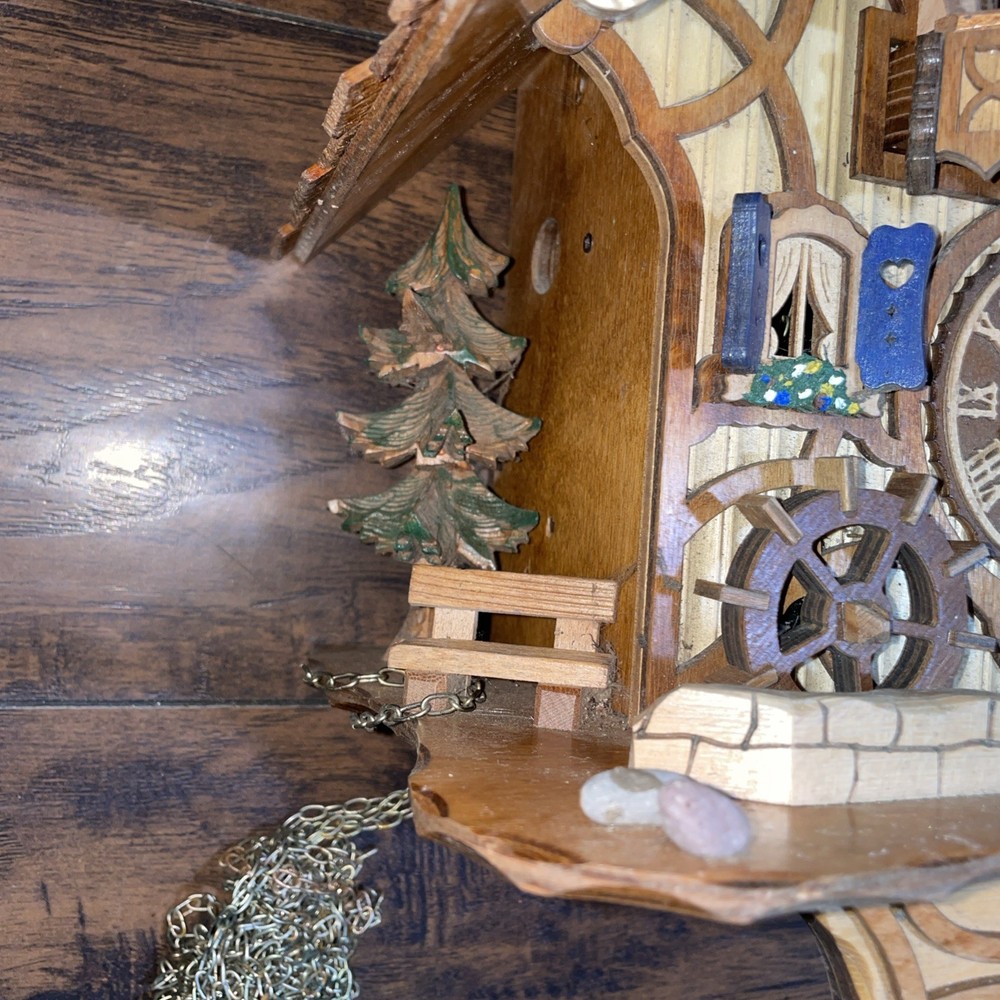 Cuckoo Clock 8 Day Schneider Germany Untested