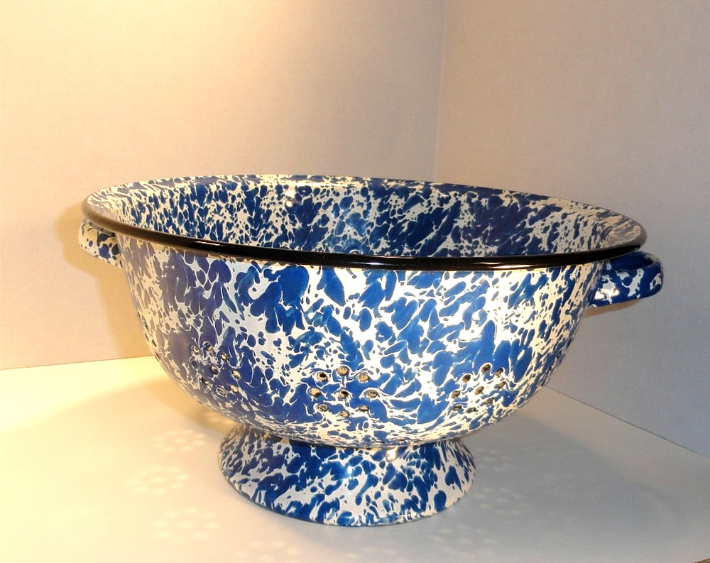 Blue & White Enamelware Splatterware Colander Strainer