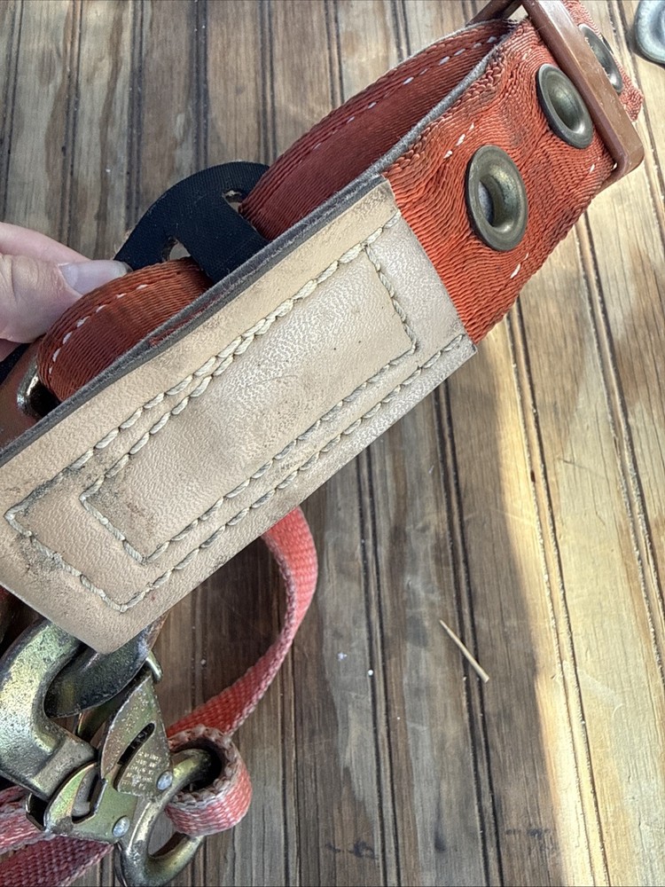 Tree Pole Climbing Lineman Construction Harness Gear Used