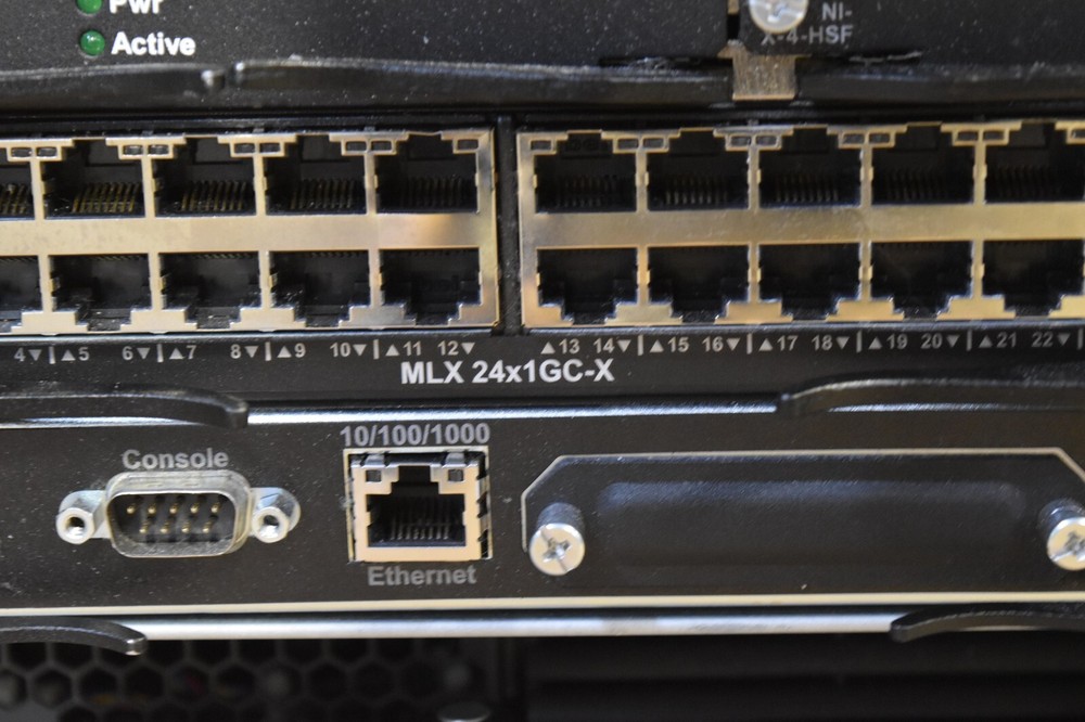 Brocade MLXE-4 Core Router - Assorted Modules *READ*