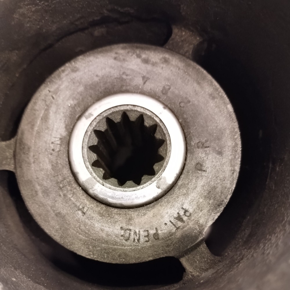 Michigan Prop PR 284 13 Splines Pre-owned