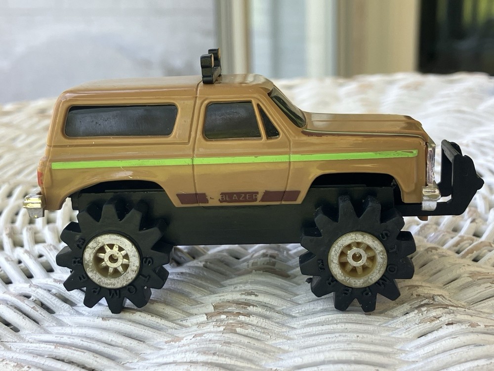 Schaper Stomper Stompers Tan Blazer Runs/Lights