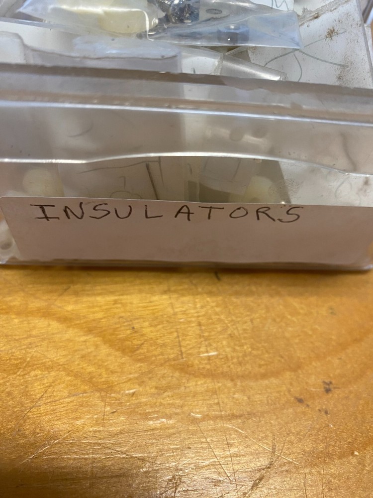 insulators kit T003 for transistors