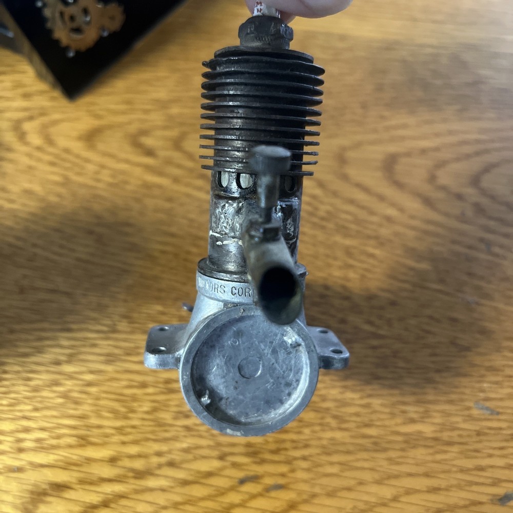 Vintage Brown Jr Engine