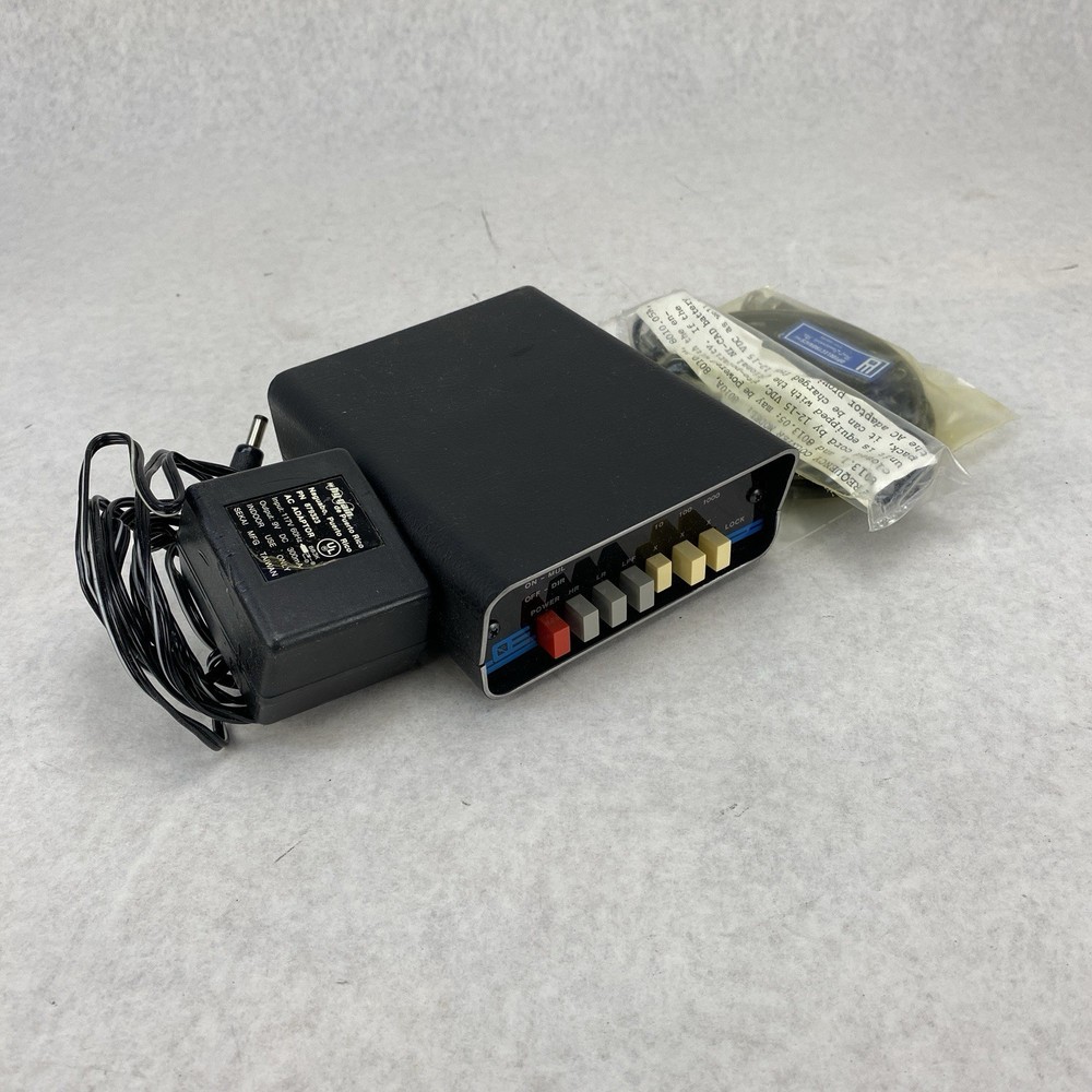 Optoelectronics Frequency Counter Model 7010A - 600 MHz Untested