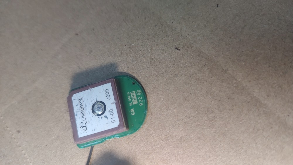 GARMIN DC40 GPS Antenna Module Original hutting USED