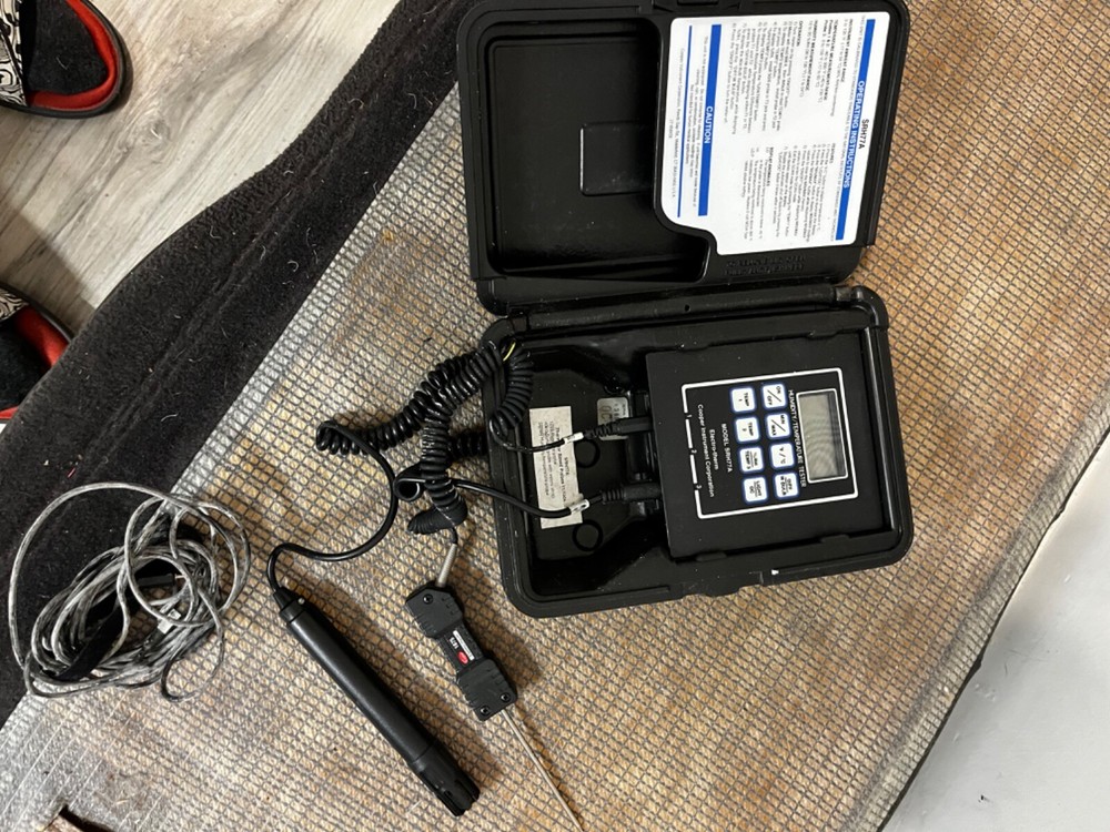 temperature humidity meter