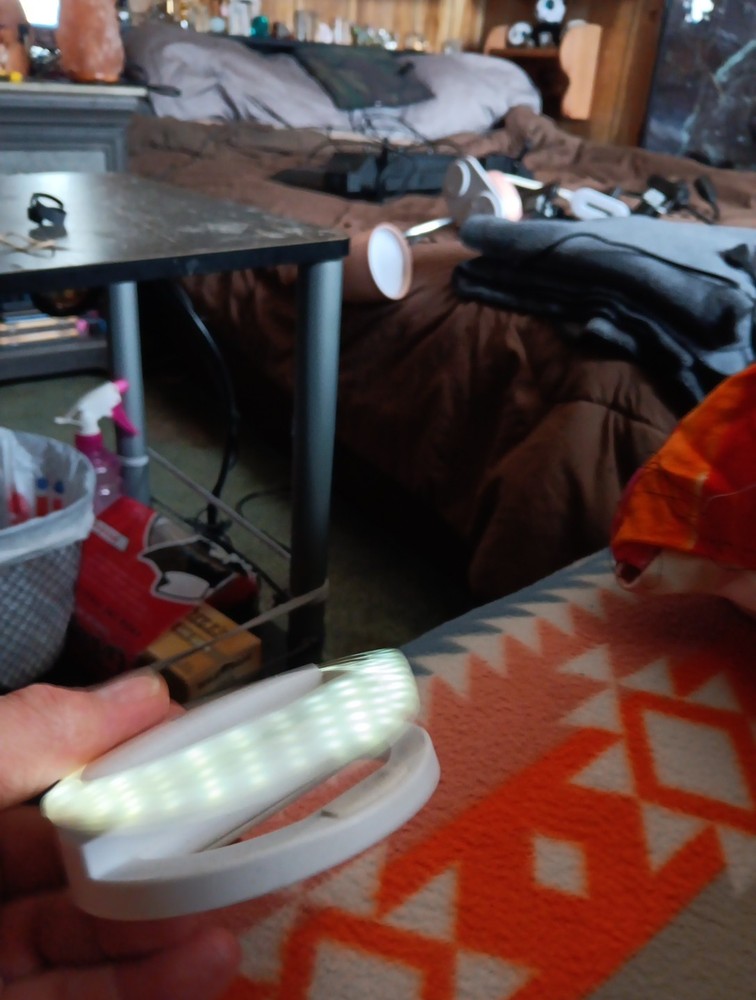 Clip On Selfie Light Slightly Used! Excellent Condition