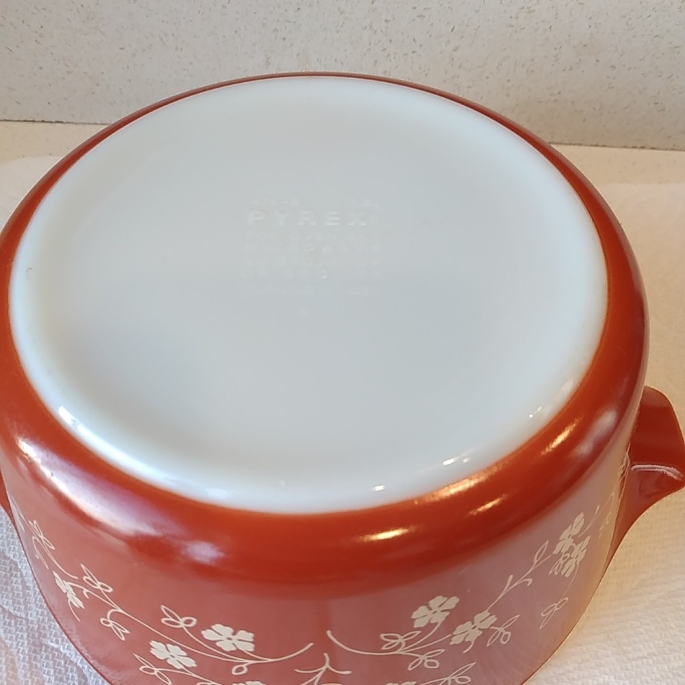 Pyrex small vintage bowl fall or summer baking dish