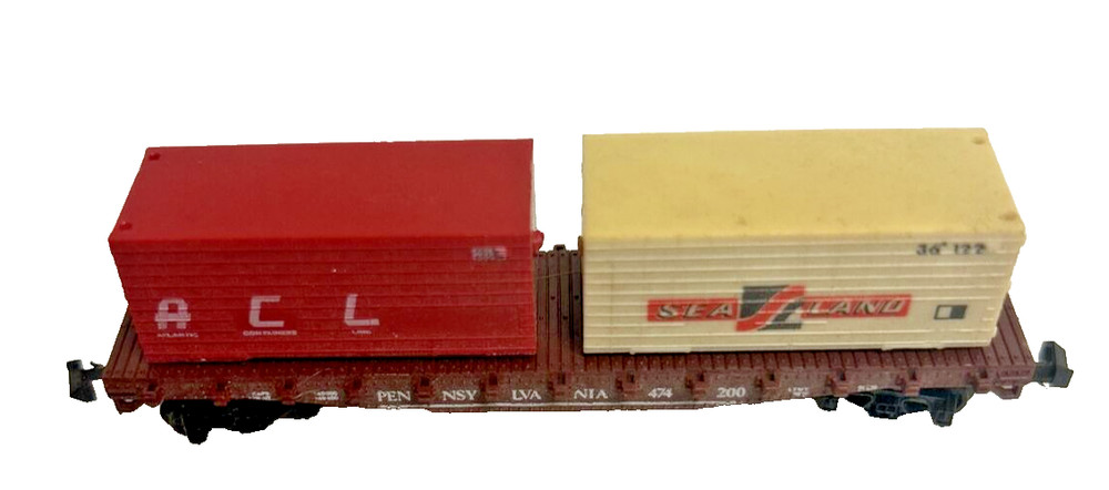 N Scale Lima Pennsylvania Flat Car with Load