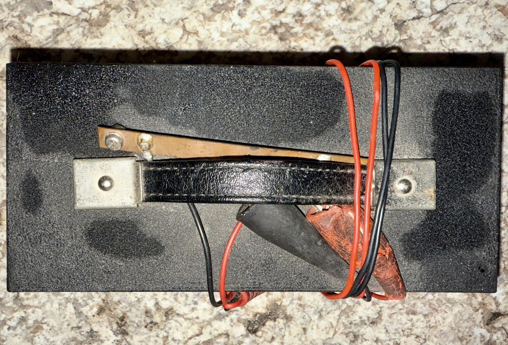 VINTAGE MICRONTA TUNE-UP ANALYZER UNTESTED