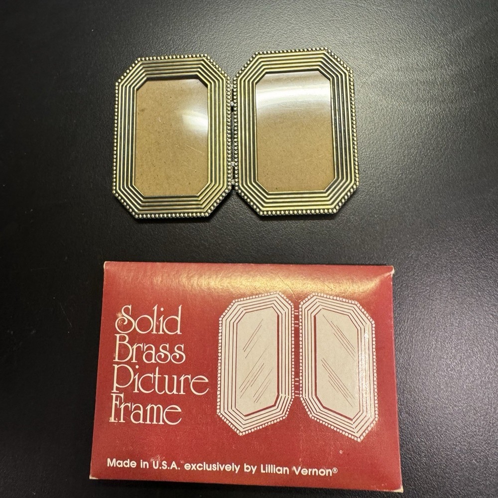 1981 Lillian Vernon Solid Brass Picture Frame With Original Container