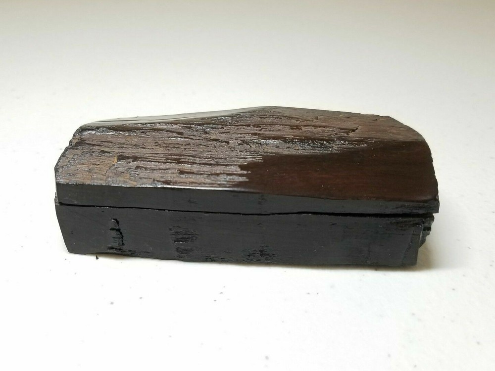 ANCIENT JAPANESE WOOD CARVING BOX