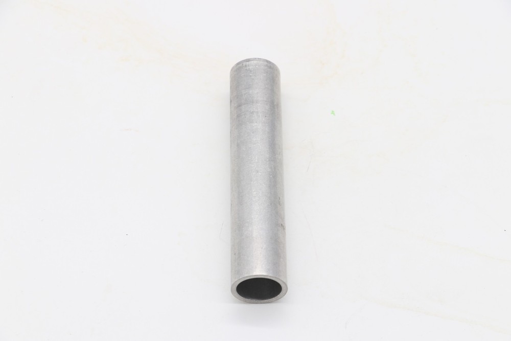 NOS OEM POLARIS REAR AXLE 5333086