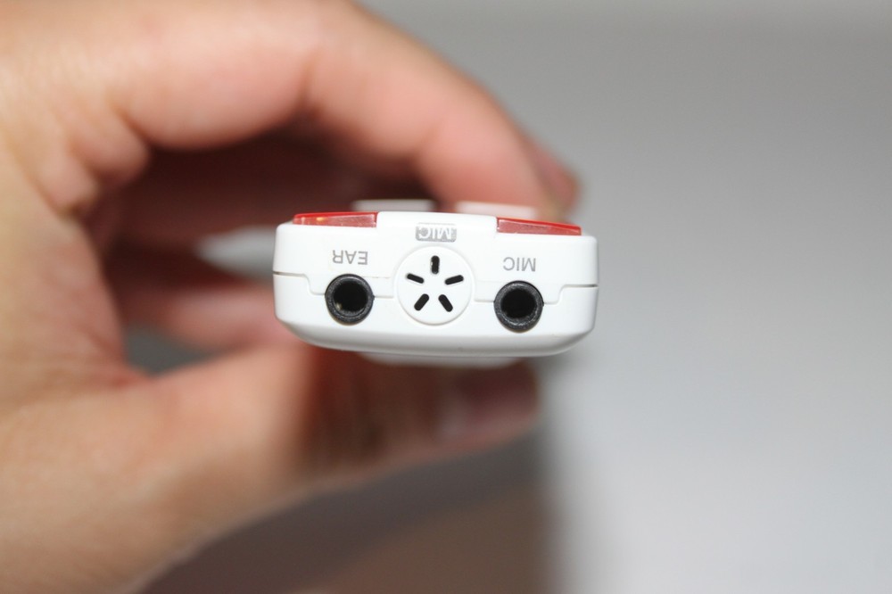 Olympus VN-100 Digtial Voice Recorder