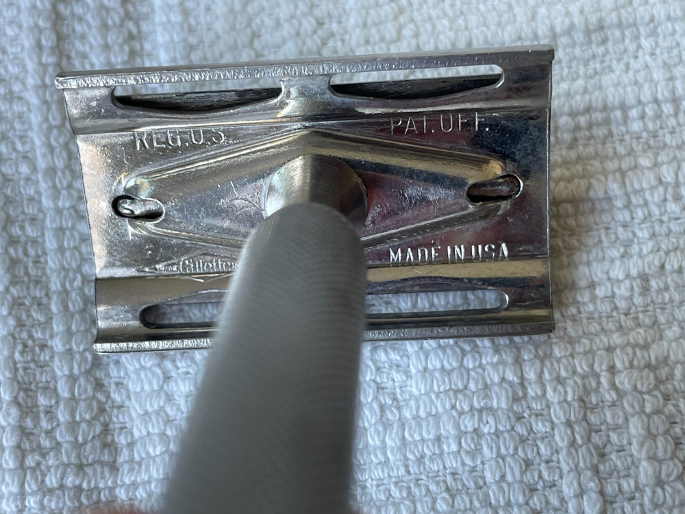 Vintage Gillette TECH Double Edged Razor