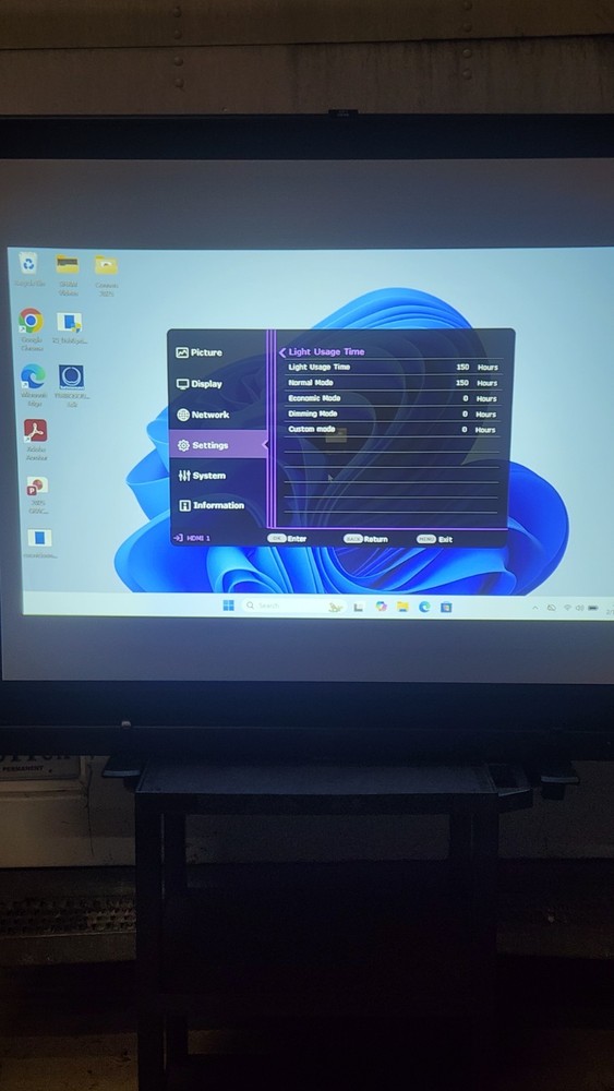 Benq Lw720 Laser Video Projector