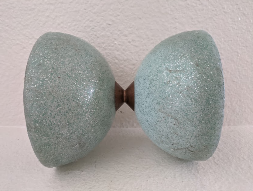 Vintage Circus Diabolo Fixed Axle