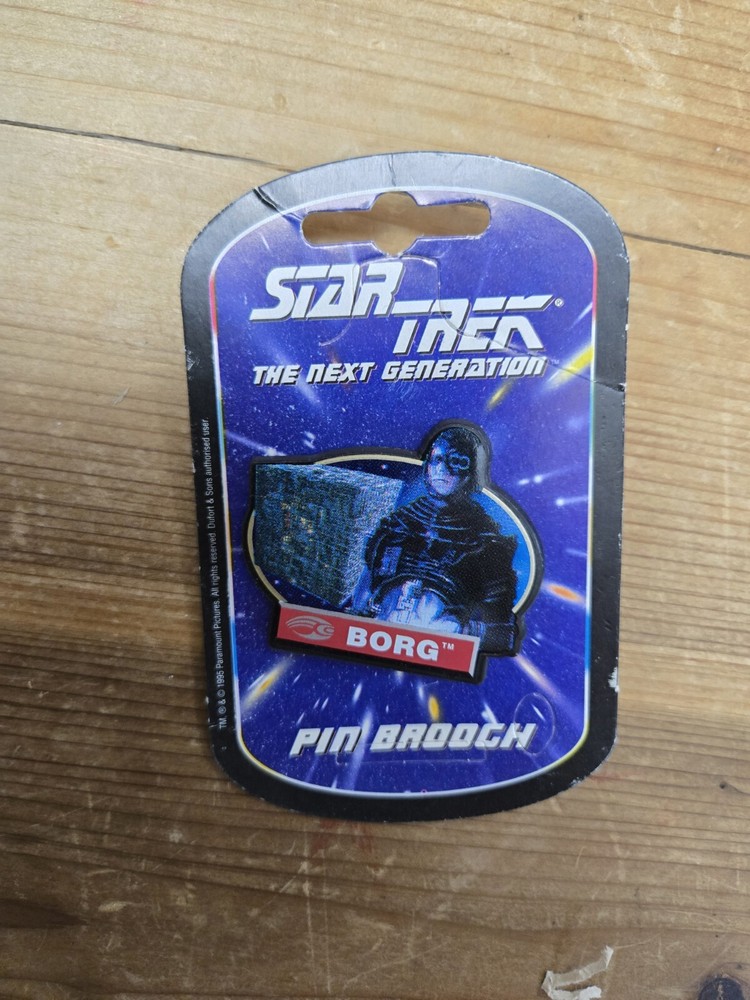 1995 Vintage  Star Trek  Borg Pin Brooch