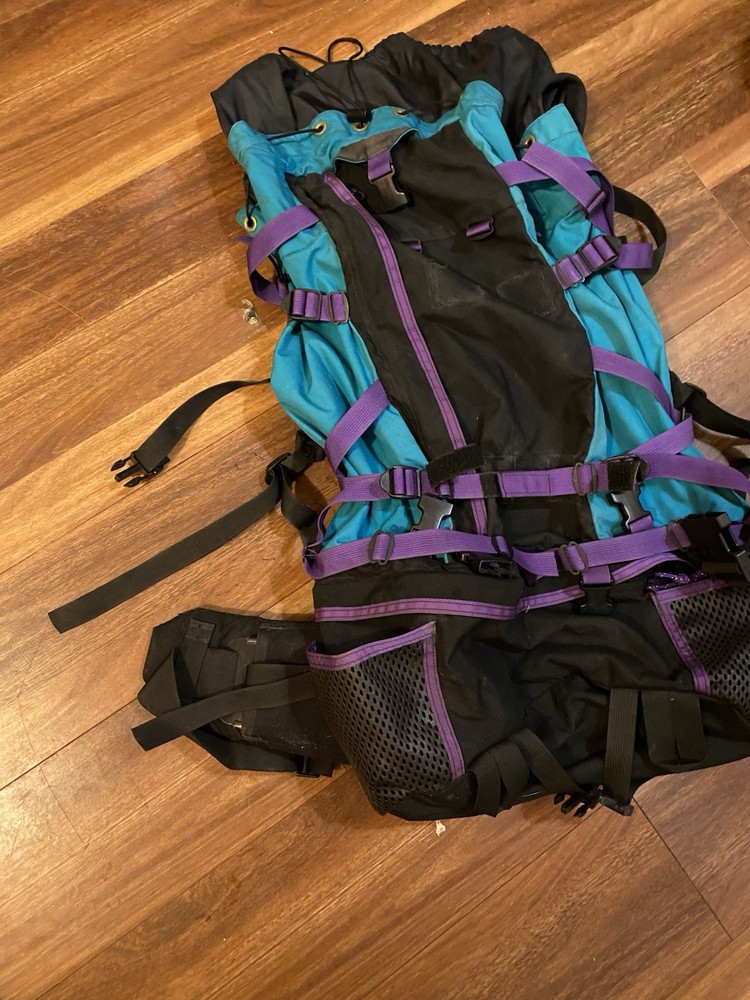 Gregory Mountain Products Backpack Hiking Size Large Black Purple Blue