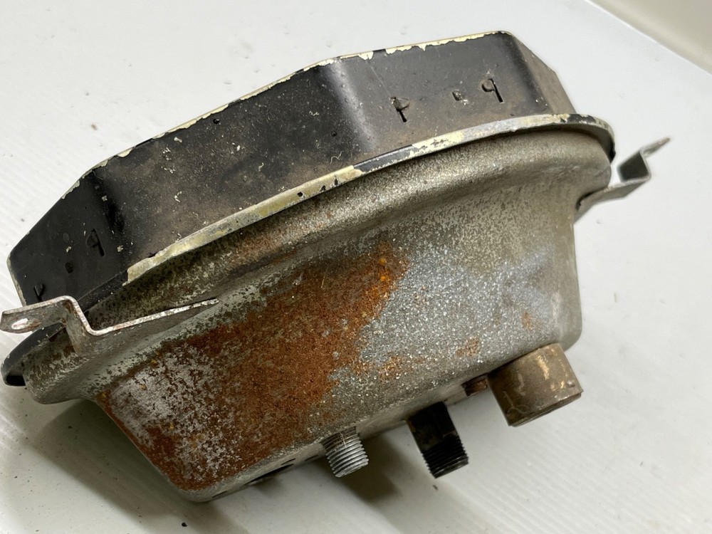 MG MAGNETTE SMITHS SPEEDO (00128)