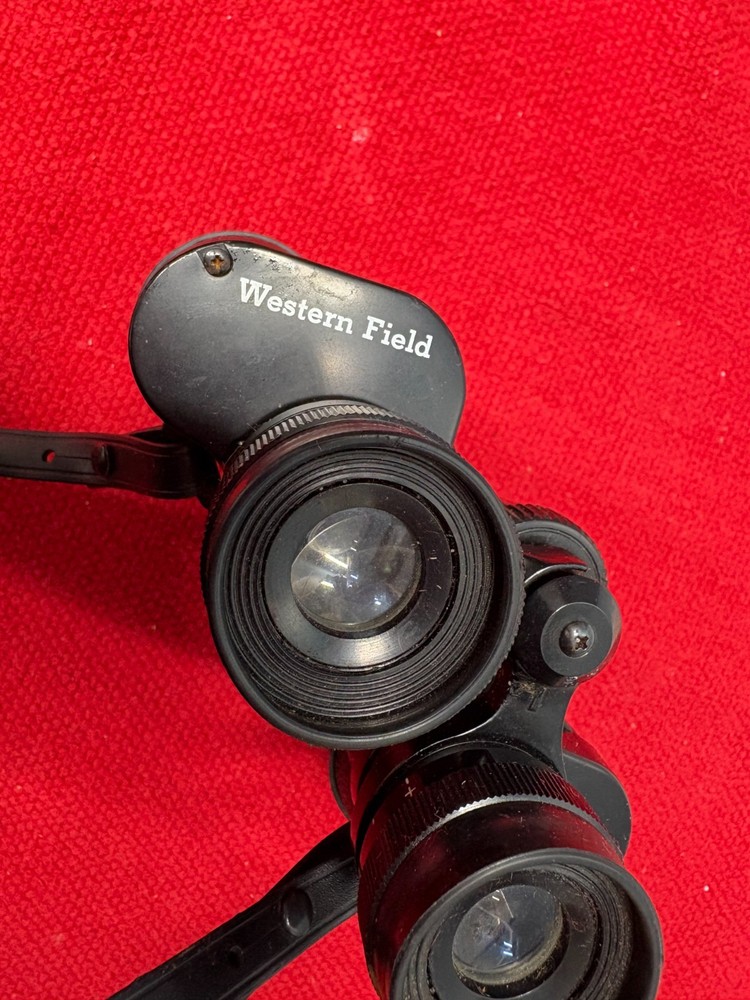 Western Field Binoculars with Case 35083 7x35