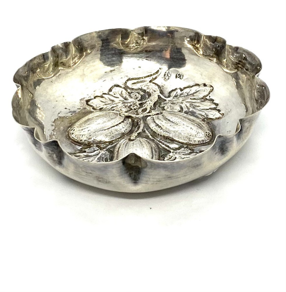 Antique Austrian Sterling Silver Repousee Nut Dish 3.1/2”