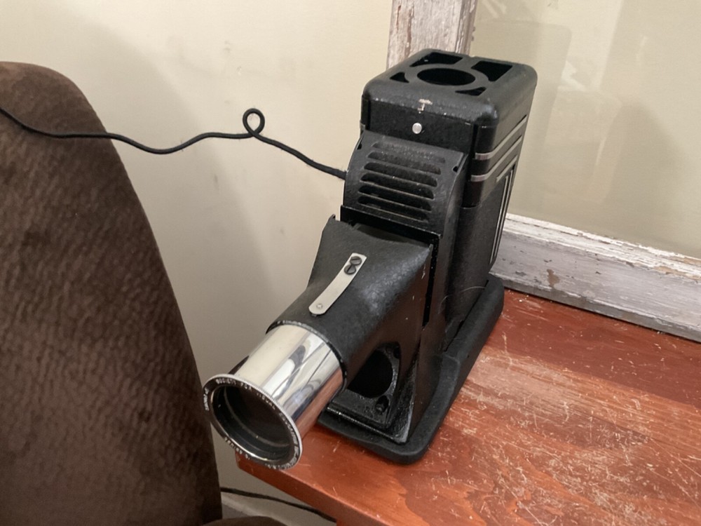 Vintage Slide Projector + Case Miniature Projector Model DK