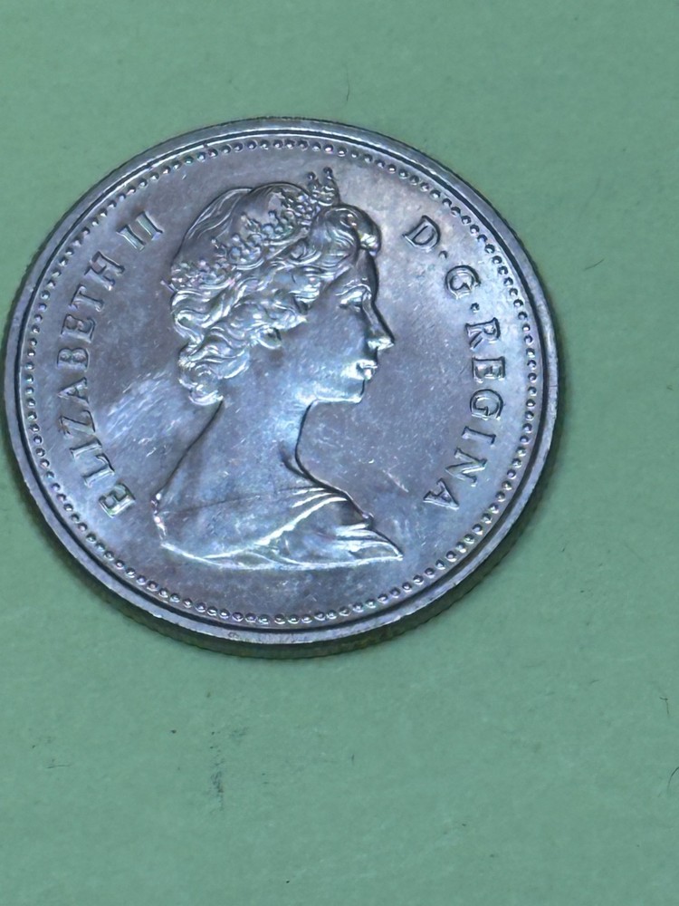 1982 Canadian Quarter coin