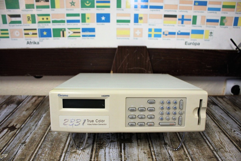 Chroma 2331 True Color Video Pattern Generator ( 6480)
