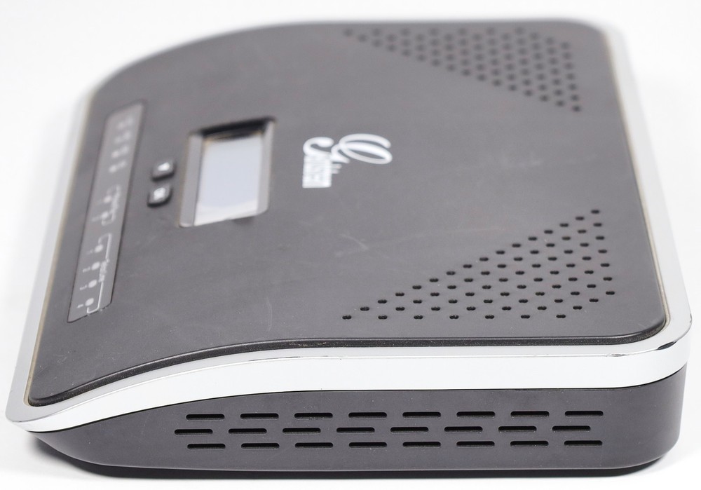 Grandstream UCM6104 IP PBX with Power Supply