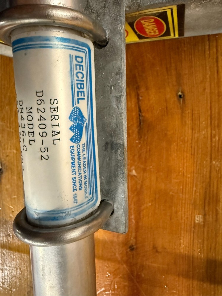 Decibel DB436-C 450-470 MHz 6 Element Yagi Antenna
