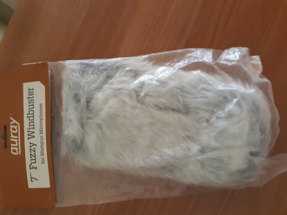 Auray 7 " Fuzzy Windbuster