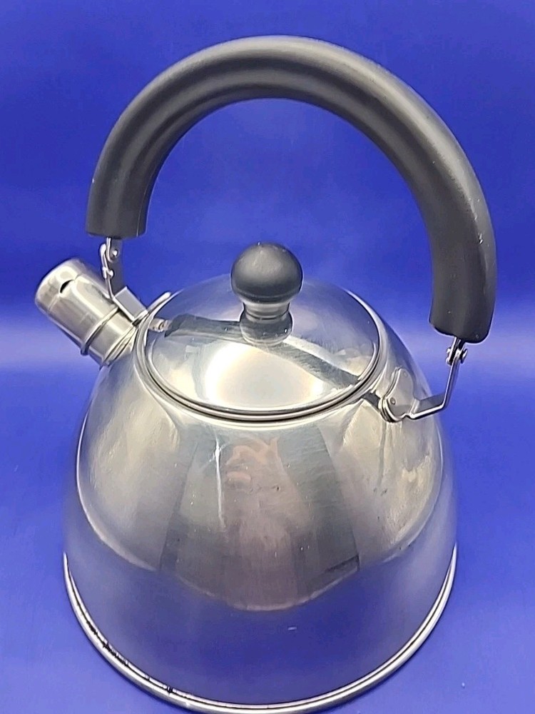 Oneida Stainless Tea Kettle Immaculate 2 Qt Clean Glossy