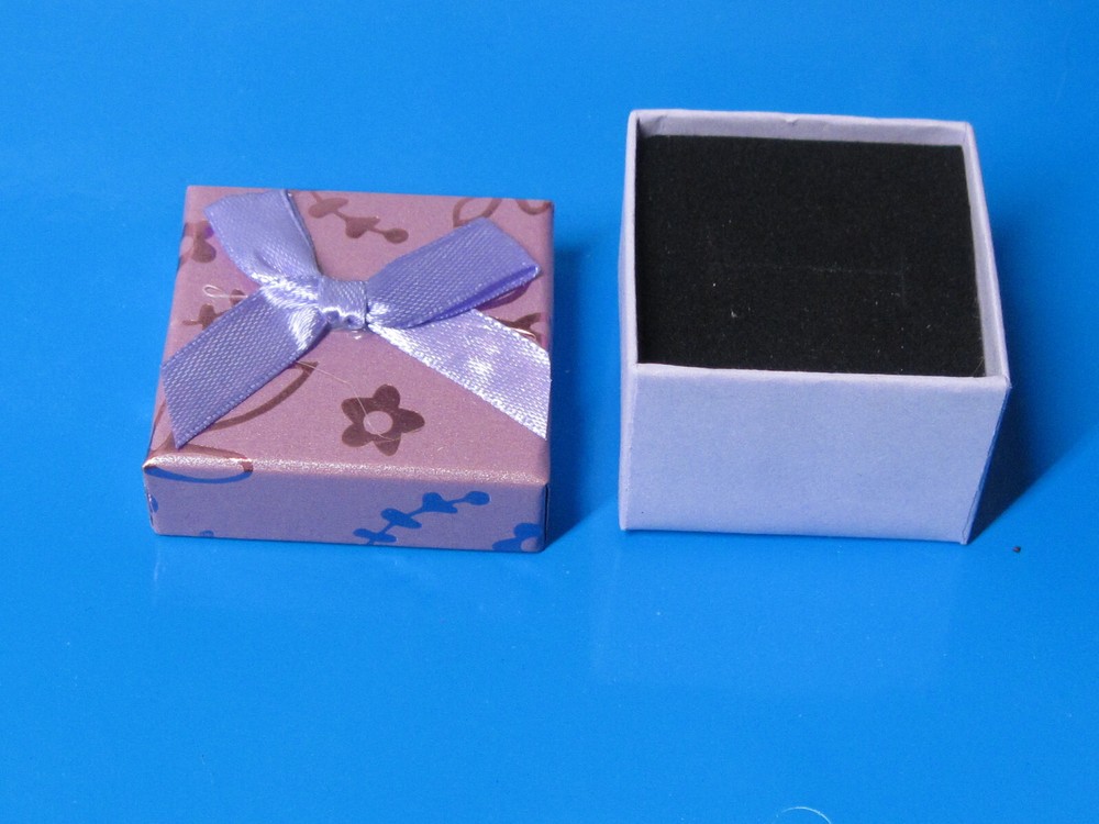 CHARGING WILD BULL - key chain , keychain GIFT BOXED